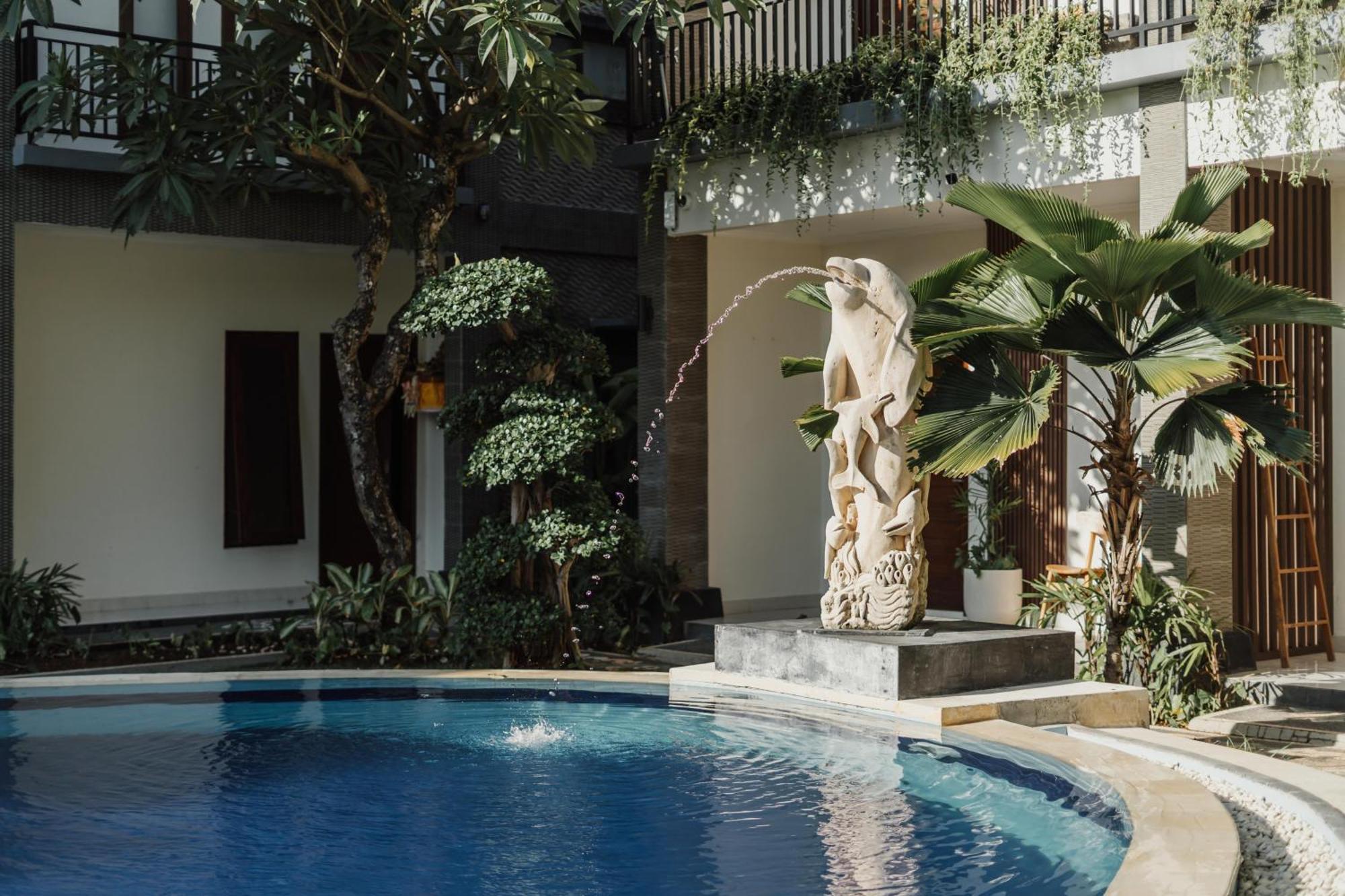 You Suite Seminyak Legian Eksteriør billede